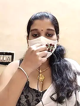 Snapshot of amelia-rani chatting on 27, 10, 2025 amelia-rani online show from 27, 10, 2025