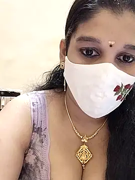 Snapshot of amelia-rani chatting on 1, 11, 2025 amelia-rani online show from 1, 11, 2025