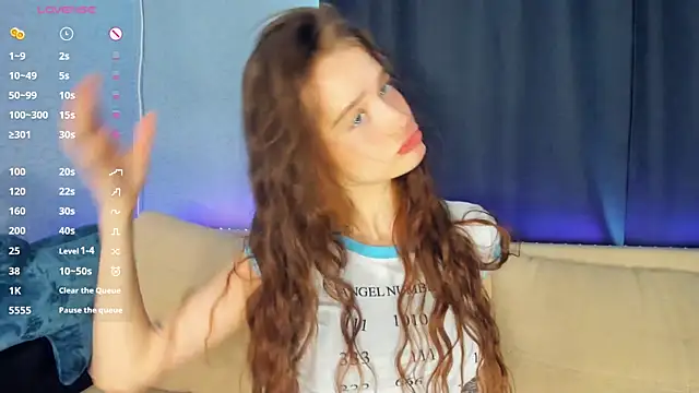 lovelyalivia online show from 28, 3, 2026