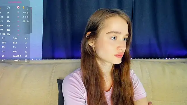 Snapshot of lovelyalivia chatting on 28, 4, 2026 lovelyalivia online show from 28, 4, 2026