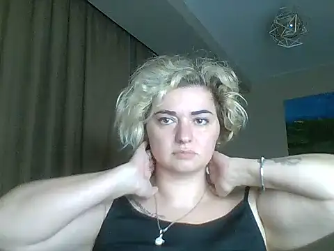 Snapshot of Wymini chatting on 19, 9, 2025 Wymini online show from 19, 9, 2025