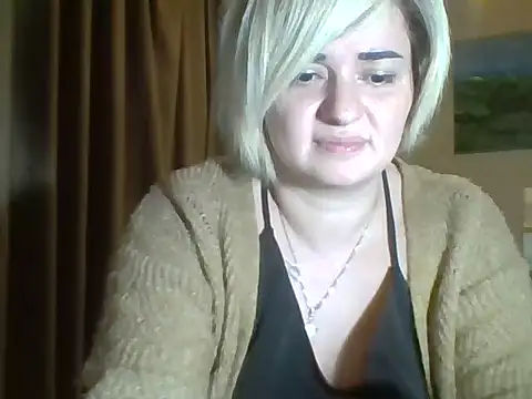 Snapshot of Wymini chatting on 19, 10, 2025 Wymini online show from 19, 10, 2025