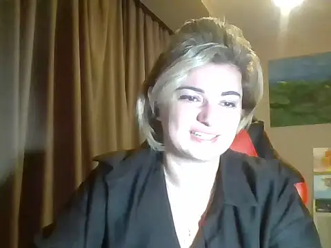 Snapshot of Wymini chatting on 29, 10, 2025 Wymini online show from 29, 10, 2025