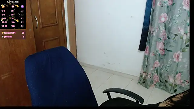 alejandralatina online show from 1, 2, 2026