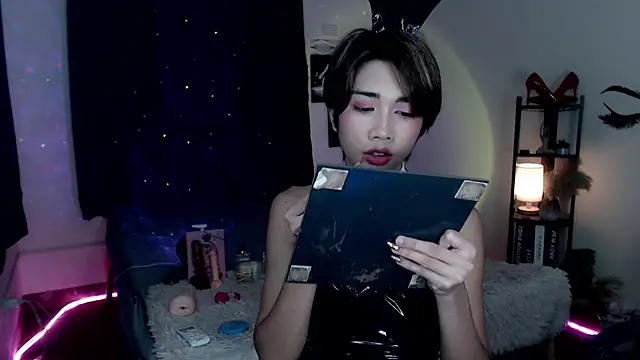 Lavictoriathegreat online show from 21, 12, 2025