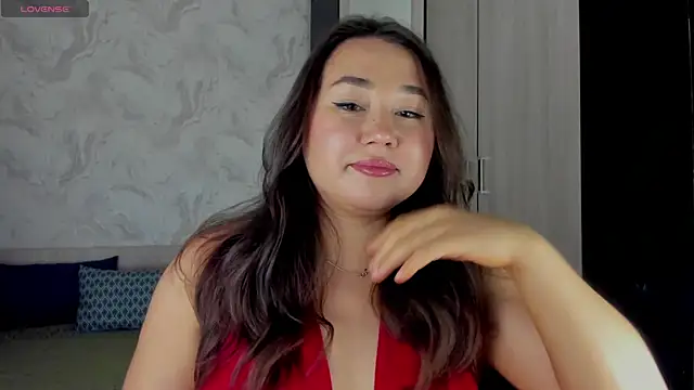 Snapshot of emilia_mur chatting on 19, 6, 2026 emilia mur online show from 19, 6, 2026
