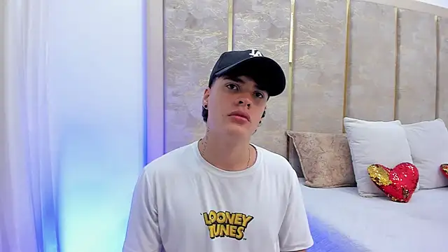 BenitoSaenz online show from 17, 10, 2025