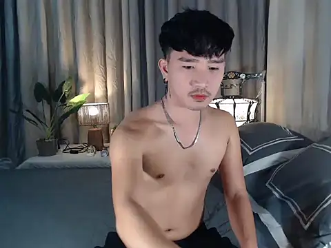 cute richard24 online show from 15, 11, 2025