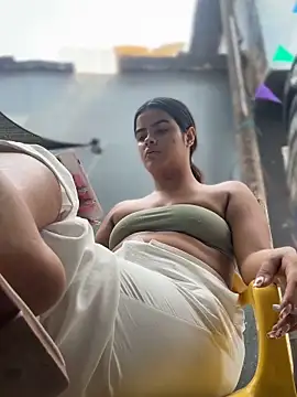 Kaily Sweet16 online show from 6, 3, 2026