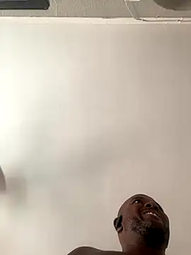 Snapshot of JezOne555 chatting on 18, 9, 2025 JezOne555 online show from 18, 9, 2025