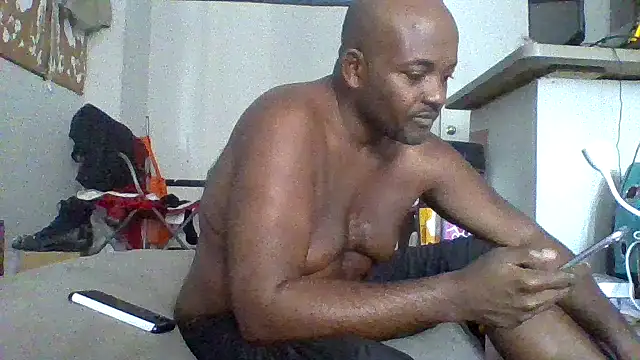 Snapshot of JezOne555 chatting on 13, 2, 2026 JezOne555 online show from 13, 2, 2026