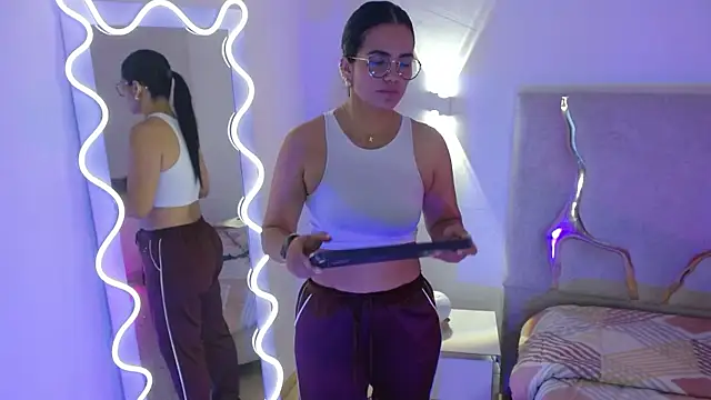 Snapshot of Rosalind_tay chatting on 9, 1, 2026 Rosalind tay online show from 9, 1, 2026