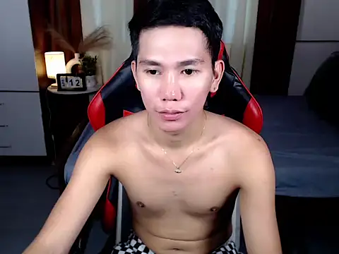 drinkmycumx online show from 17, 4, 2026