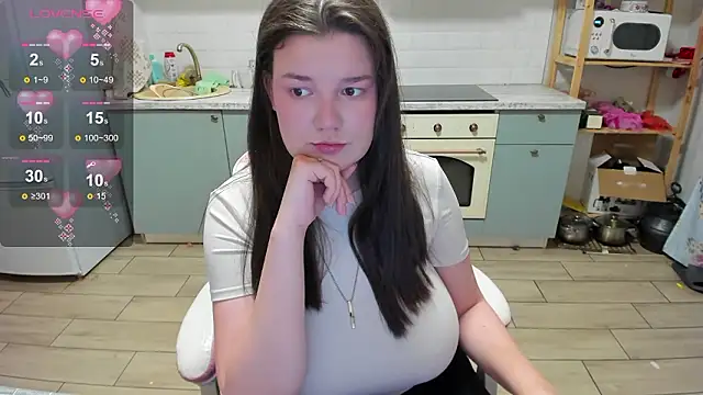 LinaElasm online show from 25, 3, 2026