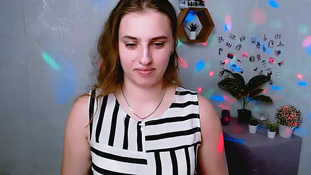 AmandaDimond  online show from 14, 9, 2025