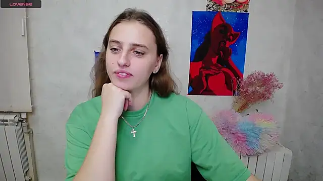 AmandaDimond  online show from 10, 10, 2025