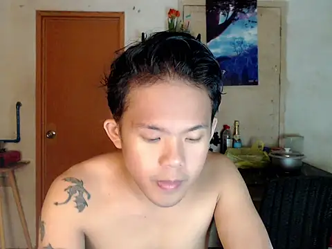 Snapshot of twink_asianbunny chatting on 14, 1, 2026 twink asianbunny online show from 14, 1, 2026