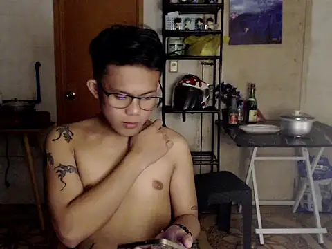Snapshot of twink_asianbunny chatting on 10, 3, 2026 twink asianbunny online show from 10, 3, 2026
