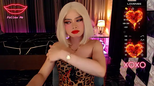 Snapshot of BigCockMaxineTS chatting on 2, 11, 2025 BigCockMaxineTS online show from 2, 11, 2025