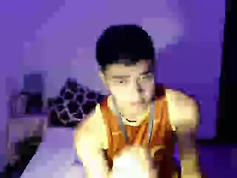 Snapshot of hot_asian01 chatting on 21, 12, 2025 hot asian01 online show from 21, 12, 2025