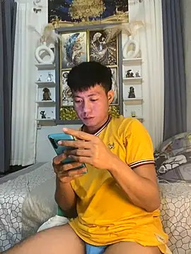 xshyboyx online show from 1, 10, 2025