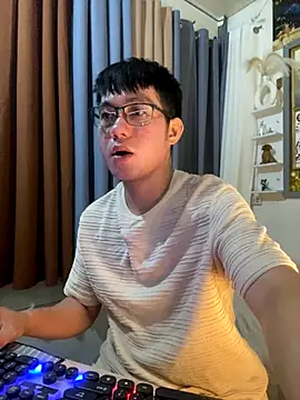 xshyboyx online show from 1, 12, 2025