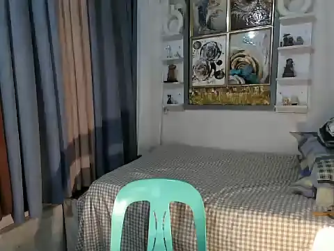 xshyboyx online show from 2, 3, 2026