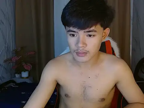 Snapshot of YourNaughtyTwink_69 chatting on 27, 4, 2026 YourNaughtyTwink 69 online show from 27, 4, 2026