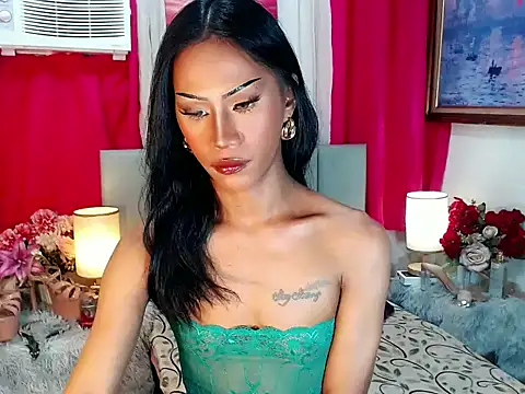 sassylatina online show from 17, 11, 2025