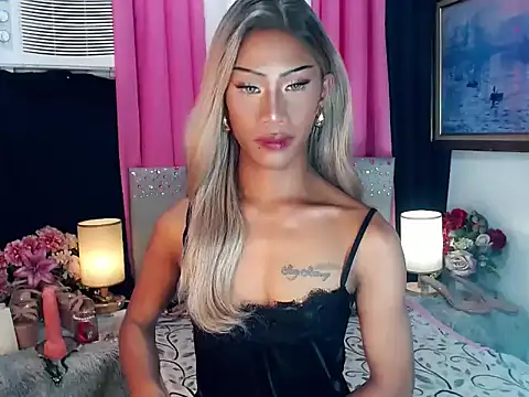 Snapshot of sassylatina chatting on 17, 3, 2026 sassylatina online show from 17, 3, 2026