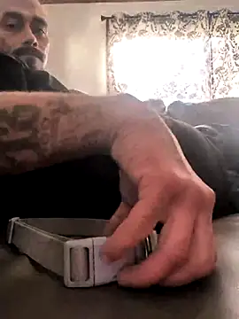 Snapshot of Cnutt310 chatting on 1, 12, 2025 Cnutt310 online show from 1, 12, 2025