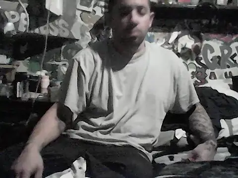 Snapshot of Twoslipperywhenwett chatting on 16, 12, 2025 Twoslipperywhenwett online show from 16, 12, 2025