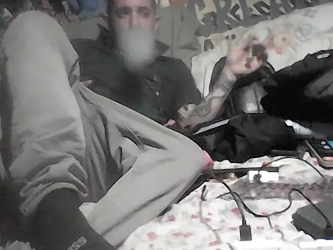 Snapshot of Twoslipperywhenwett chatting on 3, 3, 2026 Twoslipperywhenwett online show from 3, 3, 2026