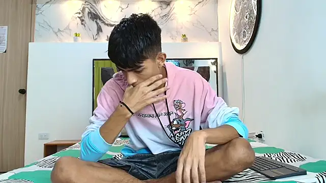 PRETTY SEX1 online show from 14, 9, 2025