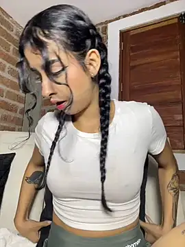Snapshot of RosseMelody chatting on 2, 7, 2026 RosseMelody online show from 2, 7, 2026