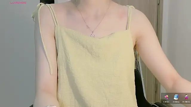 Snapshot of Ryeon_99 chatting on 25, 3, 2026 Ryeon 99 online show from 25, 3, 2026