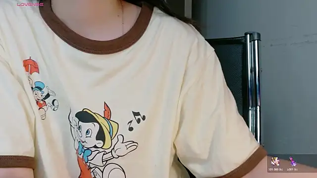 Snapshot of Ryeon_99 chatting on 14, 4, 2026 Ryeon 99 online show from 14, 4, 2026