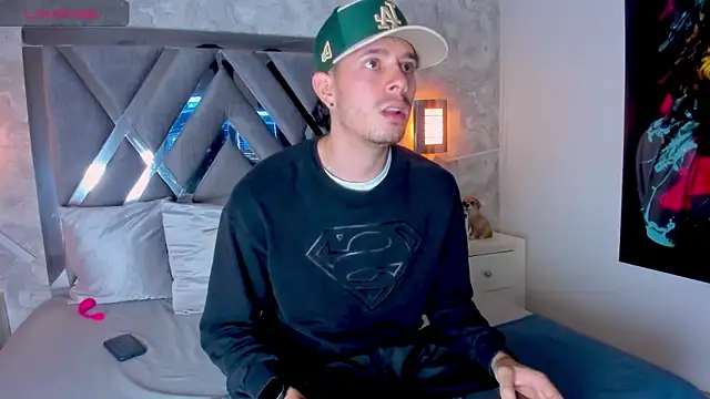 nils saint online show from 14, 11, 2025