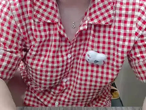 Snapshot of Zhi__2k6 chatting on 1, 10, 2025 Zhi 2k6 online show from 1, 10, 2025