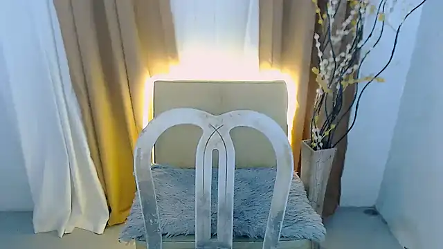 Snapshot of seductive_nikki chatting on 11, 11, 2025 seductive nikki online show from 11, 11, 2025