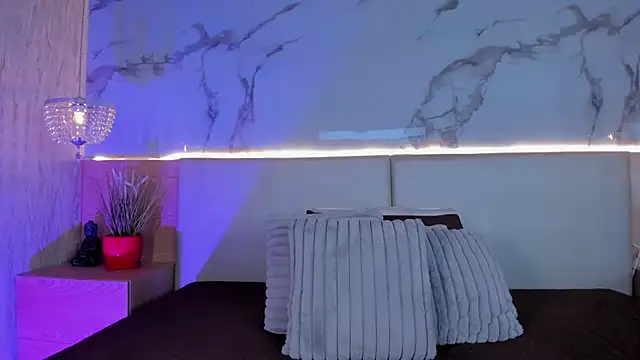 ValSmith  online show from 22, 9, 2025