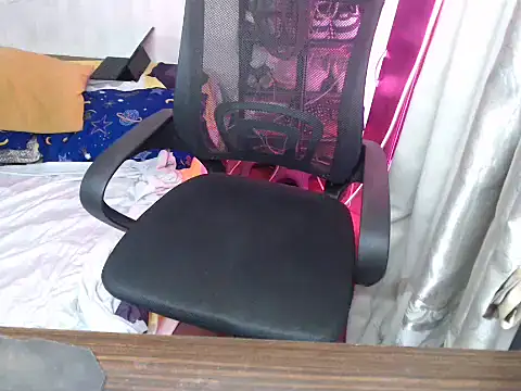 Naughty alfrea online show from 18, 12, 2025