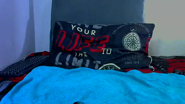 shy-lillyX22 online show from 18, 10, 2025