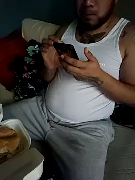 Snapshot of bellylova chatting on 19, 2, 2026 bellylova online show from 19, 2, 2026