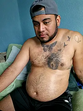 Snapshot of bellylova chatting on 13, 4, 2026 bellylova online show from 13, 4, 2026