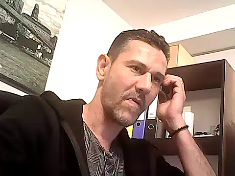 Snapshot of mastercharisma35 chatting on 16, 1, 2026 mastercharisma35 online show from 16, 1, 2026