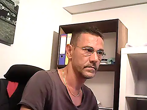 Snapshot of mastercharisma35 chatting on 15, 6, 2026 mastercharisma35 online show from 15, 6, 2026