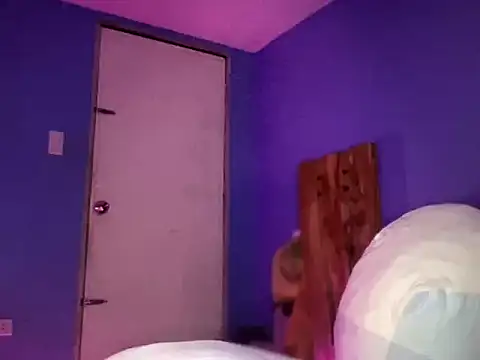 Snapshot of SassaLilly chatting on 13, 4, 2026 SassaLilly online show from 13, 4, 2026