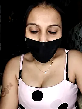 Horny Shalu online show from 15, 10, 2025