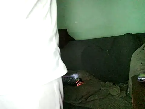 boyhigh1997 online show from 3, 2, 2026